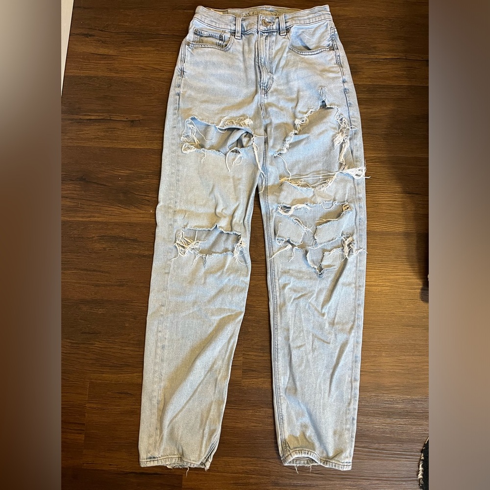 American Eagle Ripped Mom Jeans